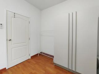 Private Corner House Near Central Westgate - 3