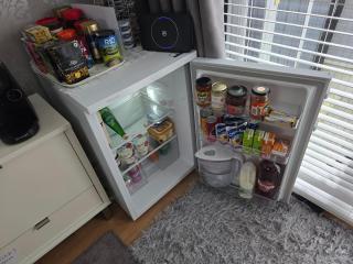 Luxury on a Budget Chelmsford - B&B ROOM in a quiet family home - 4