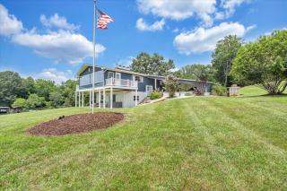 Paradise Point - Lakefront Home with Private Dock! - 8