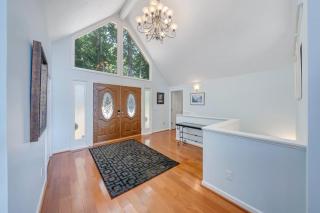 Pappy's Place - Lakefront home with private dock - 8