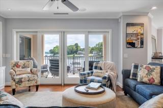 Lake Stardust - Condo with pool ! Pet friendly - 2