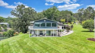 Paradise Point - Lakefront Home with Private Dock! - 9