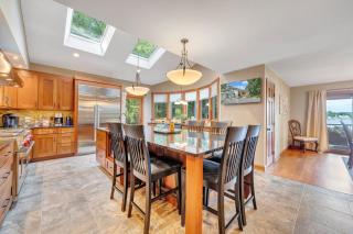 Private Lakefront Oasis - 5 Bedroom, Private Dock, & Firepit - 2