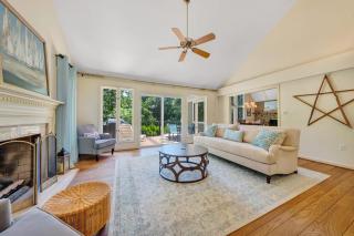 Lake Pleasant - Lakefront, Private Dock, Game room - 2