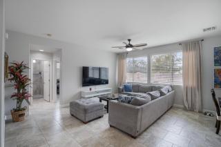 Westgate Retreat, Family & Pet-Friendly 4BR Home - 5