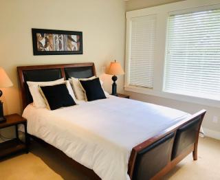 Qualicum Landing Seaside Vill - 6