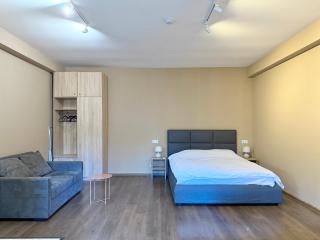 Old Tbilisi Courtyard - Catholicos St - 3