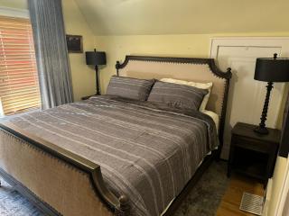 Mayo Clinic - 3 King bed - 2 Full Bath - Free Park - 4