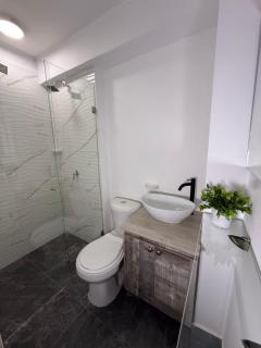 Apartaestudio grupal privado dentro de hotel - 5