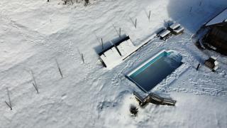 Forrest Farmstay Apartments with a Pool - 2