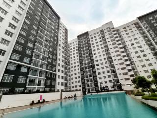 Family Kids Lover, Badminton and Big Swimming Pool -7pax - 7