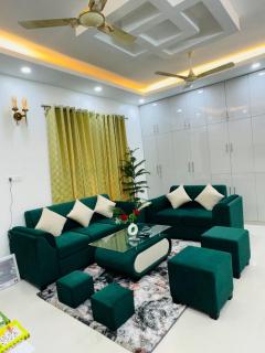 Green house 3bhk luxurious at Gomti nagar - 0