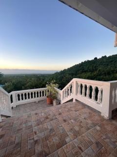 Hilltop at St Georges - 3