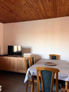 brown bear lodge - 8