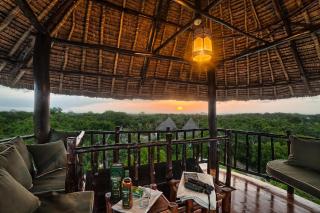 Villa Kapungu with private Chief, XXL pool & garden - 4