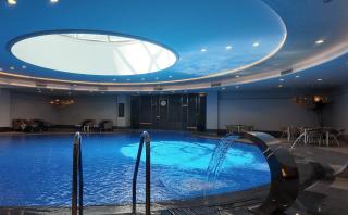 Luxury Pool View Suite at JW Marriott Residences - 8