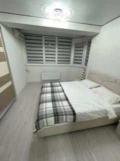 Apartament - 8