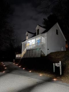 Cozy Glen Rock Cabin - 9