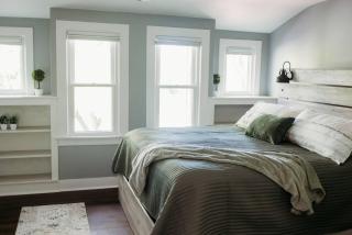Spacious 4BR Duplex - WiFi & A/C - 6