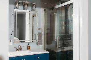 Newly Remodeled - 1 Bed 1 Bath Duplex - UNIT B - 7