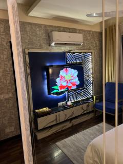 Corner 2 Bedroom Apartment with Open Skyline View - Central Islamabad - 2