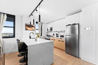 Modern 3BR Apt Near EWR, MetLife & NYC - 5