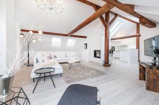 Picturesque Apt in Lesser Town with lovely Terrace - 0