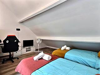 Full Modern House - Beautiful Garden - Private Parking Space - Paris & Disneyland - Montfermeil - 5