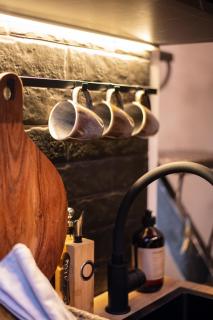 Petite Suite by The White Tower - 3