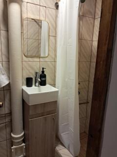 Alojamiento san Francisco de Asis -Casa equipada con estacionamiento 2 dormitorios 2 baños - 8