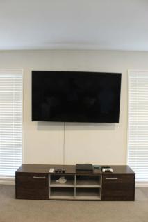 Elegant Family Home - 7