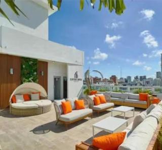 Apt 408 Central Suites Tower - 3