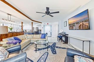 One-of-a-Kind Huge Ocean View Condo - 0