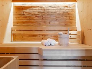 Apart33 Top 1-28 - 4