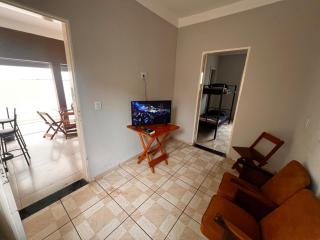 Casa nova com 2 quartos, 6 beliches pra até 12 pessoas - 2