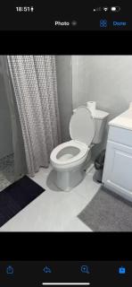 Bedroom with Bathroom 1 - 6