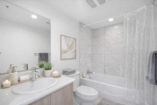 Comfortable 2BR Apartment in City Center - 2