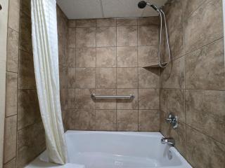 McAlester Inn Hwy 69 - 3