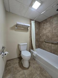 McAlester Inn Hwy 69 - 2