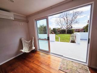 Spacious Rotorua Retreat with Spa & Separate Guesthouse - Close to Redwoods - 1