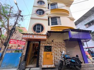 OYO Golden Guest House - 4