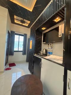 SHISH KAMAL HOMESTAY Hotel - 9