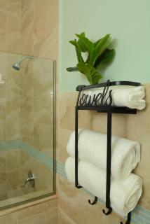 Rockaway Villa Residences - 3