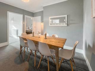 Penrhyn Arms Apartment - 4