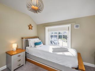 Hayy Bondgate Cottage - 3