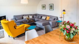 REF 360 LARMOR-PLAGE spacieux appartement T3 vue mer - 8