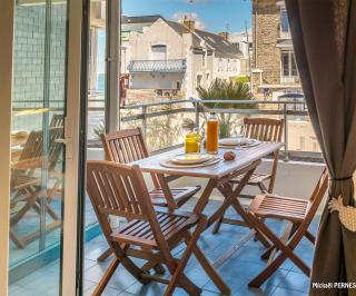 REF 194 LARMOR-PLAGE appartement T1 au pied de la plage - 0