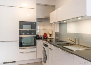 REF 256 Larmor Plage appartement type 2 RDC hyper bourg - 1