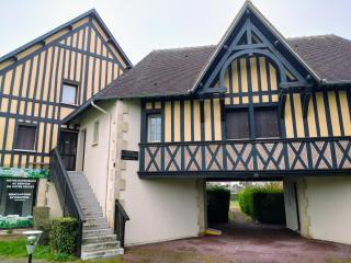 Agréable appartement 2 chambres, balcon, calme et soleil - Cabourg - 9