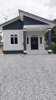 Dhila Homestay Jalan Pasir Mas Rantau Panjang - 0